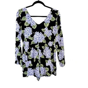 MinkPink Women’s Long Sleeve V-Neck Black w/ Purple Floral Romper Size S GUC